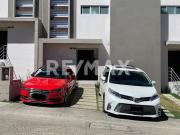 Venta Casa remodelada en Bosque Real