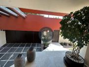 VENTA CASA REMODELADA EN LOMAS DE LAS PALMAS,...