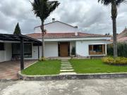 Venta Casa Remodelada san Jose de Bavaria Bogota