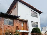 VENTA CASA RENTERA 375 m², 2 departamentos, 2 suites,...