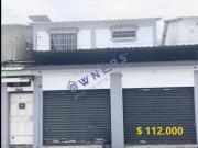 VENTA CASA RENTERA CON 2 LOCALES COMERCIALES SAMANES 7...