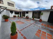 Venta casa rentera en Monteserrin, Norte de Quito