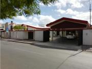 Venta Casa Residencia sobre Av. Yucatan, Jardines de...
