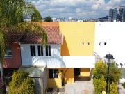 VENTA CASA RESIDENCIAL CALETTO JURIQUILLA – ZONA PREMIUM...