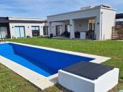 Venta Casa San Sebastian Area 12 4 ambientes con pileta...