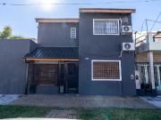 VENTA CASA SARANDÍ 4 AMB + PILETA + COCHERA