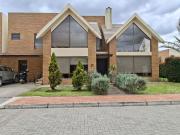 VENTA HERMOSA CASA SAUCES DE LA FLORIDA CAJICA...