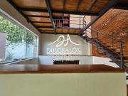 VENTA CASA SOLA 1 NIVEL 5 RECS REMODELADA BURGOS ALBERCA...