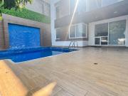 VENTA CASA SOLA AL SUR DE CUERNAVACA ALBERCA