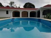 VENTA CASA SOLA DE UN NIVEL EN LOMAS DE CUERNAVACA MORELOS