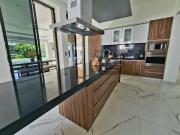 VENTA CASA SOLA REMODELADA AV PALMIRA 2 NIVELES 7 RECS...