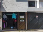 VENTA CASA SOLA Ubicada sobre Avenida Principal Zona...