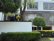 VENTA CASA TECAMACHALCO EN LA MEJOR ESQUINA