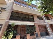 Venta Casa terreno propio, 2 viviendas con patio,...