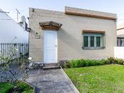 VENTA CASA TIGRE 4 AMBIENTES CON JARDIN Y QUINCHO