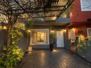 Venta Casa tipo dúplex en SA de Padua 5 Amb