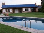 Venta Casa tres ambientes, 2900 m2 de parque, pileta,...