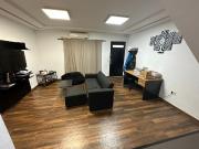 VENTA CASA TRES DORMITORIOS JARDIN PILETA COCHERA