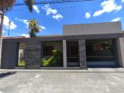 VENTA CASA TRES DORMITORIOS RESIDENCIAL AMERICA