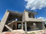 venta casa tres dormitorios vista lago construccion