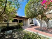 VENTA CASA UN PISO PRIVADA JURICA IDEAL ADULTOS MAYORES