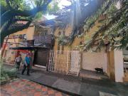 Venta Casa Unifamiliar con locales Floresta Medellín