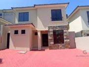 Venta casa Urb. Porto Alegre, Vía a la Costa km 13,5, 4...