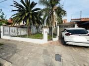 VENTA CASA URCA 4 DORMITORIOS PILETA APTO CREDITO