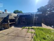 Venta Casa zona sur en rosario 2 dormitorios, living...
