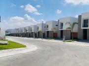 VENTA CASAS JURIQUILLA QUERETARO SAN ISIDRO MIKITA