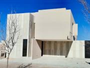 Venta Casas, Lomas del Campanario Norte, 45 Qro76. $10.7 mdp