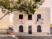 Venta casona 15 ambientes para uso comercial en zona centro