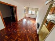 VENTA. CENTRO. DEPTO 2 DORM PISO ALTO CON BALCON....