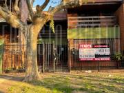 VENTA CHALET 3 AMBIENTES CON GARAGE, QUILMES OESTE....