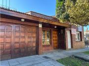 Venta chalet 3 amb, garaje y jardín. San cayetano