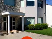 Venta Chalet 3 dormitorios. jardín. garaje doble