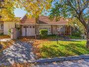 VENTA CHALET 4 AMB PUNTA MOGOTES APTO CREDITO