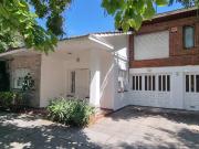 VENTA Chalet en PH 4 ambientes con garaje y patio en...