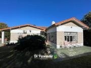 Venta Clásico Chalet 7 Ambientes con 3 Dormitorios y...