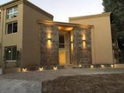 VENTA CON RENTA Condominio Aguaribay