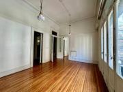 Departamento en Venta Congreso 4 ambientes Edificio de...