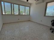 Venta, Contry de 4 recámaras y 3 Niveles