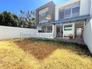 VENTA Cumbres del Lago. Casa con cuarto de TV, 3...