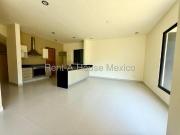 VENTA. Cumbres del Lago Casa con roof garden, cuarto de...