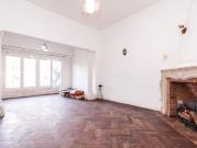 VENTA DE 2 CASAS 7 AMBIENTES EN LANUS CON COCHERA