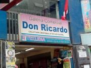 Venta o alquiler de 2 Locales Contiguos en Gamarra, 32.40Mt2