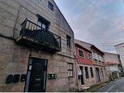 Venta de 6 Pisos + 2 Casas en Calle Esturans Vigo...