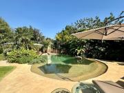 VENTA DE AMPLIA CASA EN RANCHO CORTES, CUERNAVACA, MORELOS VENTA DE AMPLIA CASA EN RANCHO CORTES, CUERNAVACA, MORELOS