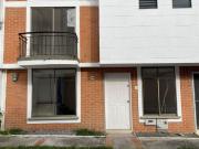 VENTA DE AMPLIA CASA EN SECTOR RESIDENCIAL EN PEREIRA