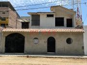 Venta De Amplia Casa En Urb. Monterrico/ID: 1178350